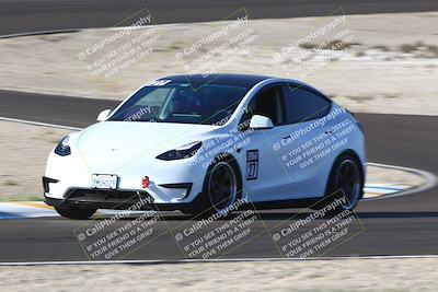 media/Nov-08-2025-Speed Ventures (Sat) [[1c7a6332f5]]/TC B/Session 1 (Turn 3)/